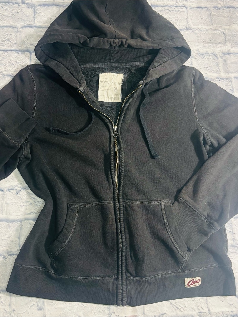 Aero Y2K Black Distressed Zip Up From 2010 Size XL 75% Cotton